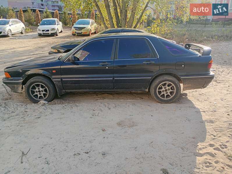 Лифтбек Mitsubishi Galant 1991 в Киеве