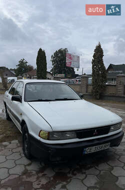 Седан Mitsubishi Galant 1989 в Черновцах