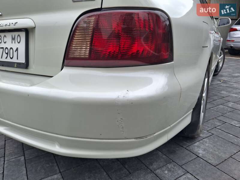 Седан Mitsubishi Galant 2003 в Львові