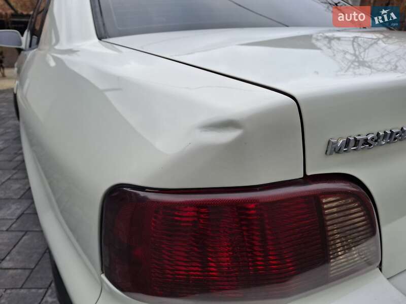 Седан Mitsubishi Galant 2003 в Львові