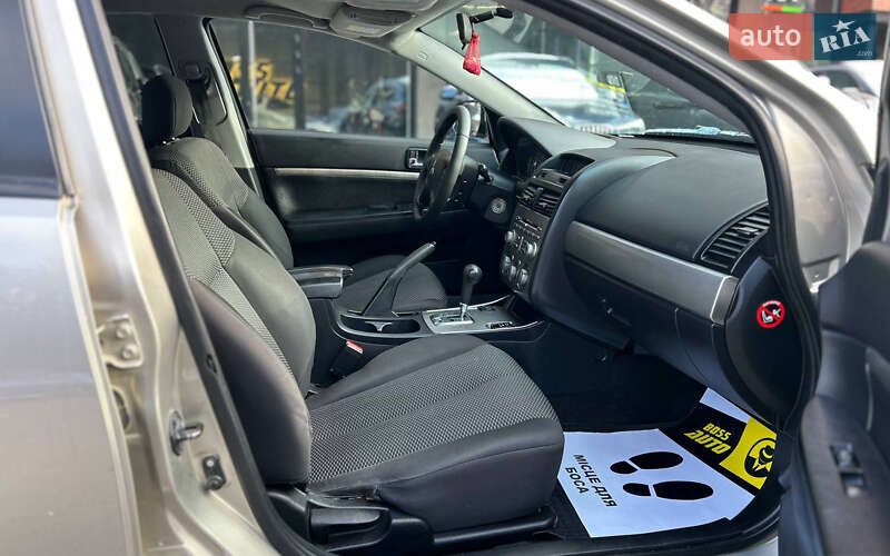Седан Mitsubishi Galant 2008 в Черновцах