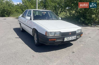 Седан Mitsubishi Galant 1986 в Харкові