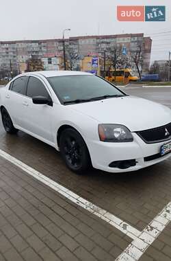 Седан Mitsubishi Galant 2010 в Сумах