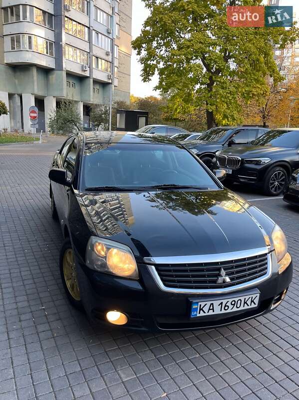 Седан Mitsubishi Galant 2008 в 