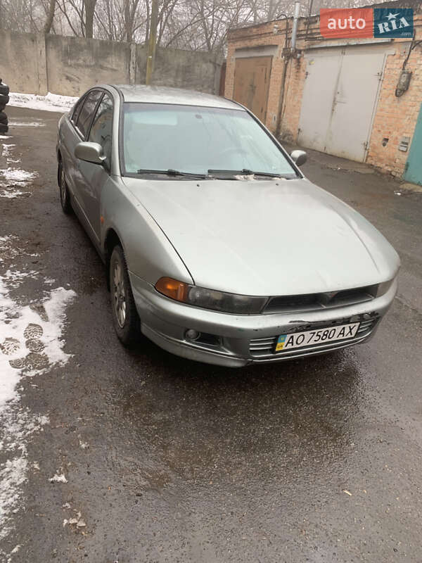 Седан Mitsubishi Galant 1998 в Полтаве