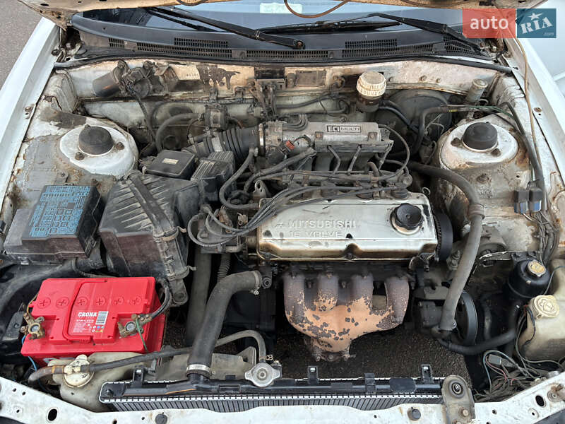 Седан Mitsubishi Galant 1993 в Одесі