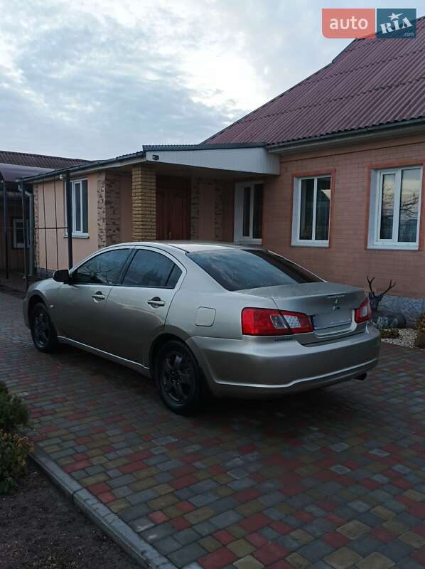Седан Mitsubishi Galant 2008 в Смеле