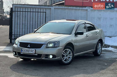 Седан Mitsubishi Galant 2008 в Киеве