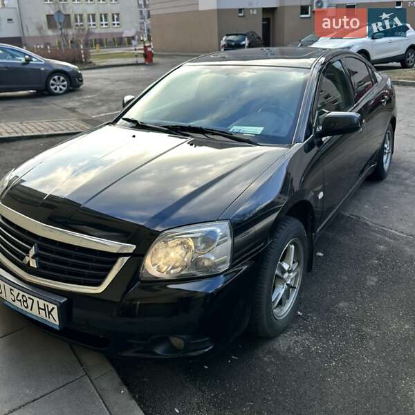 Седан Mitsubishi Galant 2009 в Решетиловке