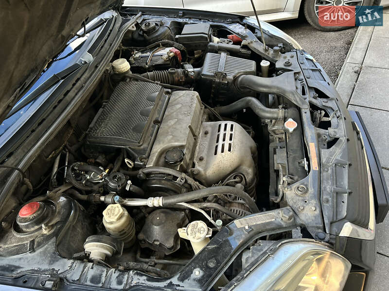 Седан Mitsubishi Galant 2009 в Решетиловке