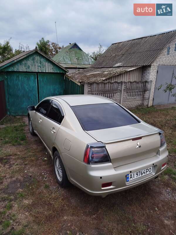 Седан Mitsubishi Galant 2007 в Узине