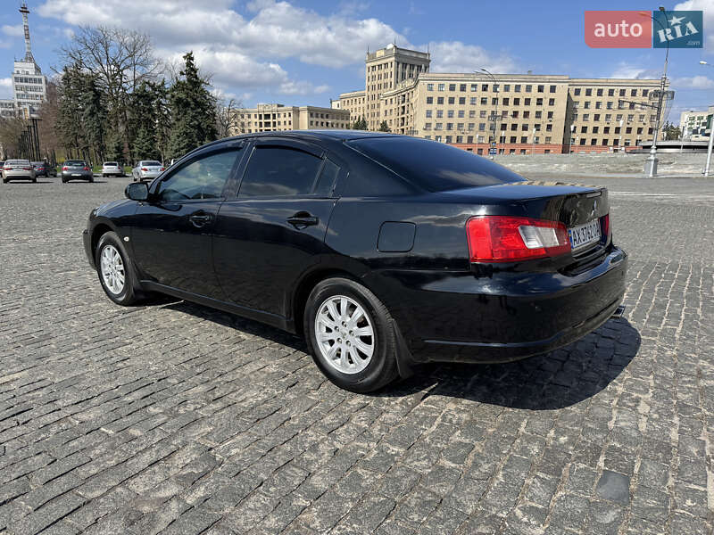 Седан Mitsubishi Galant 2008 в Пересічне