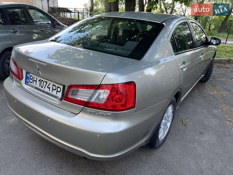 Седан Mitsubishi Galant 2008 в Черноморске