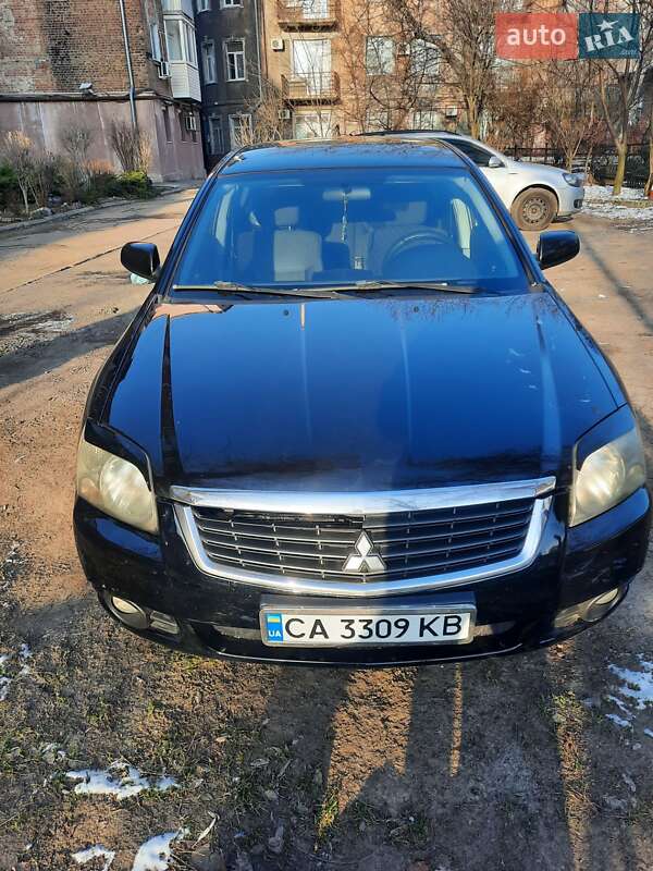 Mitsubishi Galant 2008