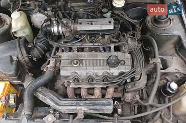 Седан Mitsubishi Galant 1991 в 