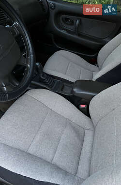 Лифтбек Mitsubishi Galant 1993 в 