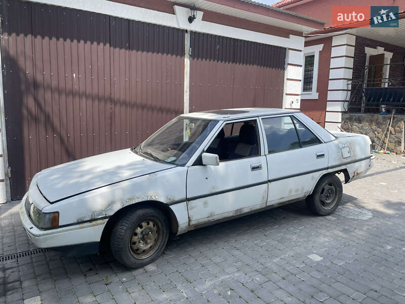 Седан Mitsubishi Galant 1987 в 