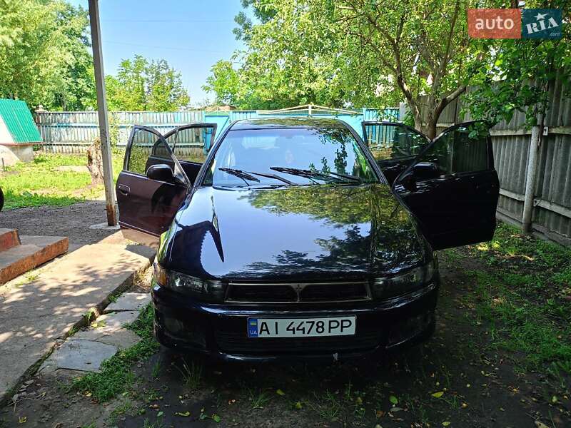 Mitsubishi Galant 2000