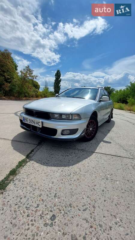 Седан Mitsubishi Galant 2001 в Южноукраинске