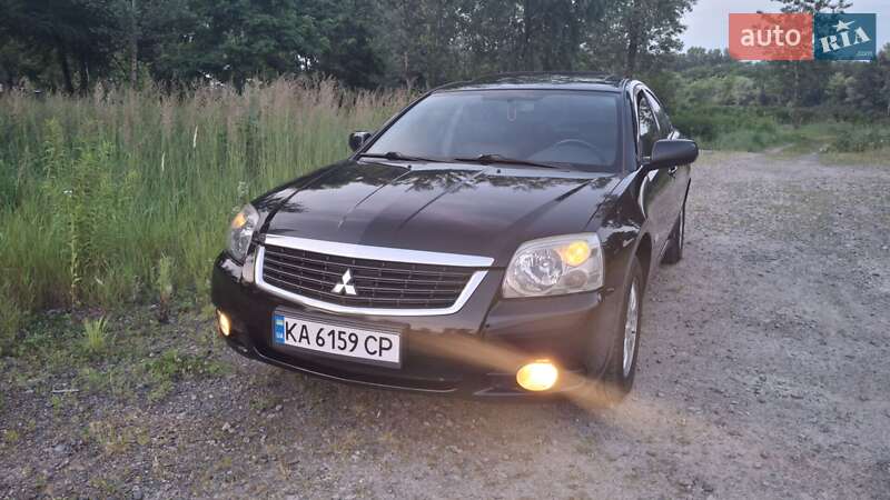 Седан Mitsubishi Galant 2008 в Киеве