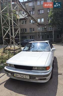 Седан Mitsubishi Galant 1991 в Одессе