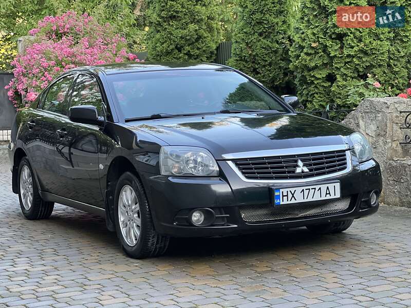 Mitsubishi Galant 2008