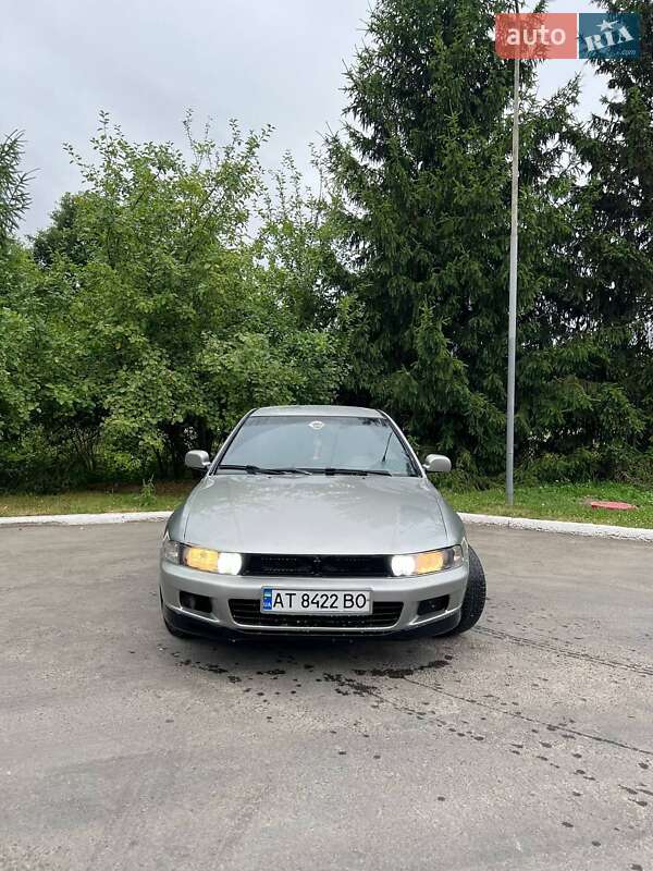 Седан Mitsubishi Galant 1999 в Жидачові