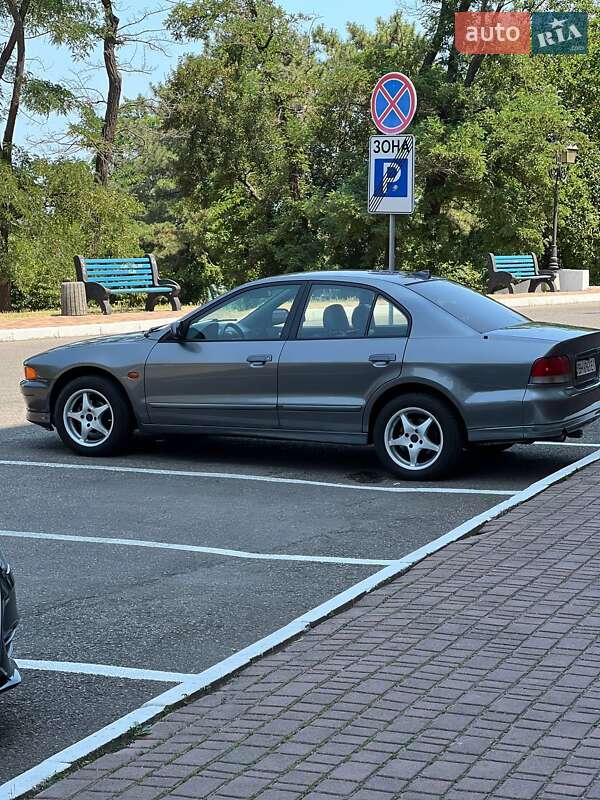 Седан Mitsubishi Galant 1998 в Одесі