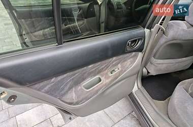 Седан Mitsubishi Galant 2001 в 