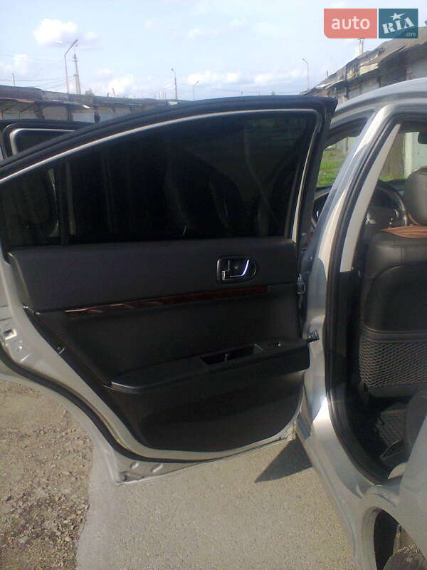 Седан Mitsubishi Galant 2008 в Києві