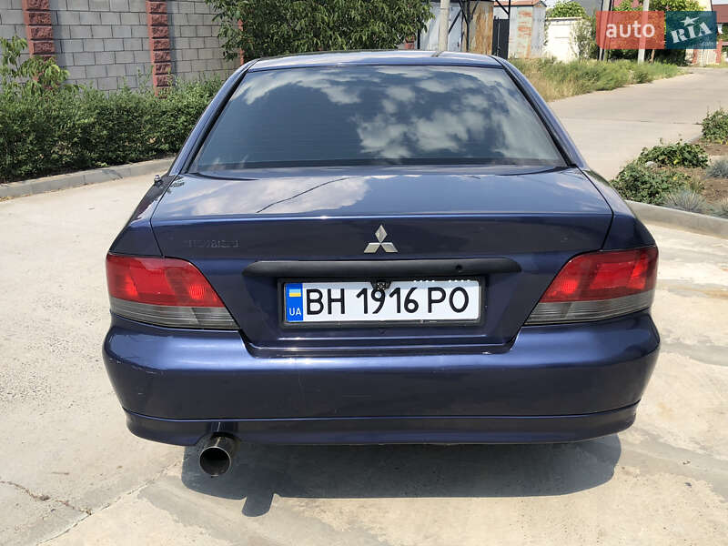 Седан Mitsubishi Galant 1998 в Теплодаре