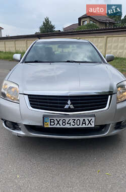 Седан Mitsubishi Galant 2008 в Софиевской Борщаговке