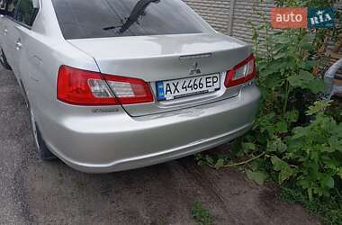 Седан Mitsubishi Galant 2009 в 