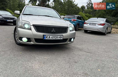 Седан Mitsubishi Galant 2009 в Киеве