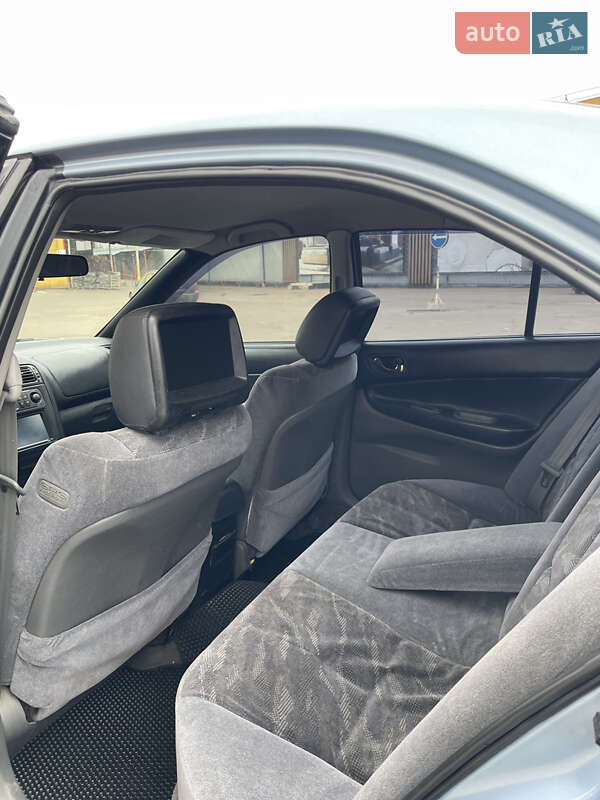Седан Mitsubishi Galant 1999 в Житомире
