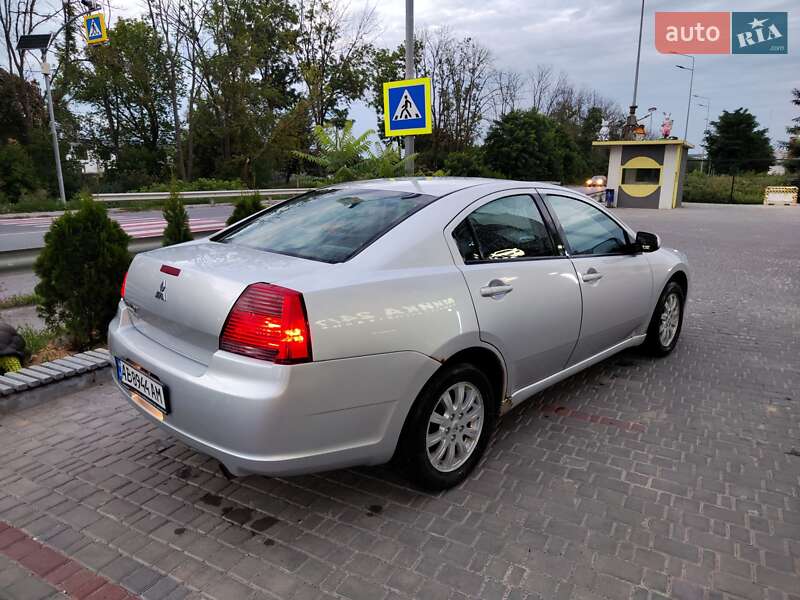 Седан Mitsubishi Galant 2007 в Виннице