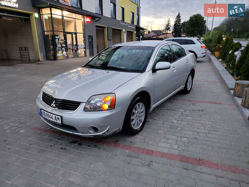 Седан Mitsubishi Galant 2007 в Виннице