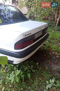 Седан Mitsubishi Galant 1989 в 