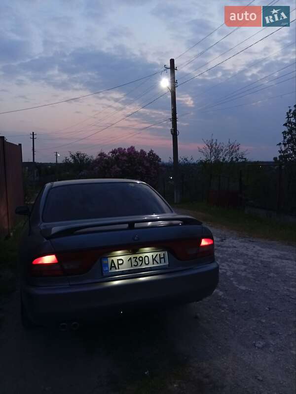 Седан Mitsubishi Galant 1993 в Запоріжжі