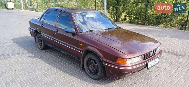 Седан Mitsubishi Galant 1988 в 