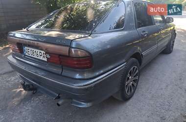 Ліфтбек Mitsubishi Galant 1992 в Кам'янському