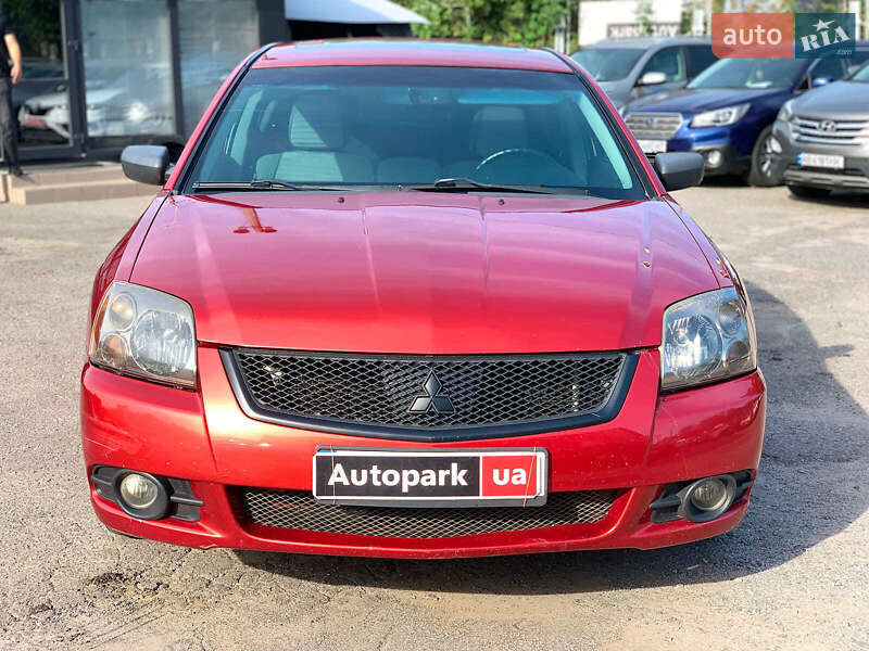 Седан Mitsubishi Galant 2012 в Виннице