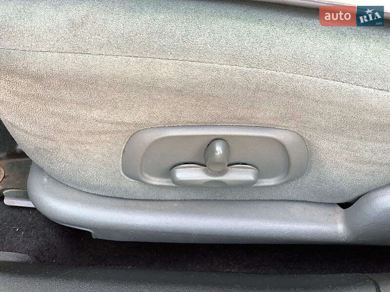 Седан Mitsubishi Galant 2012 в Виннице