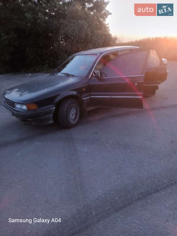Лифтбек Mitsubishi Galant 1991 в Кропивницком