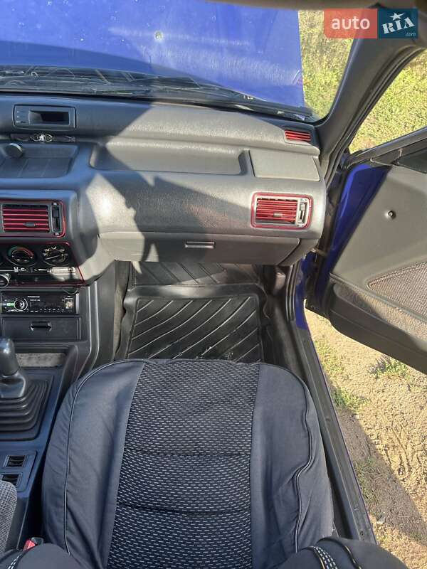 Лифтбек Mitsubishi Galant 1989 в Гайсине