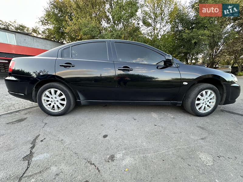 Седан Mitsubishi Galant 2009 в Терновке