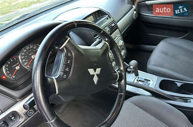 Седан Mitsubishi Galant 2009 в 