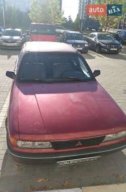 Седан Mitsubishi Galant 1988 в Буче