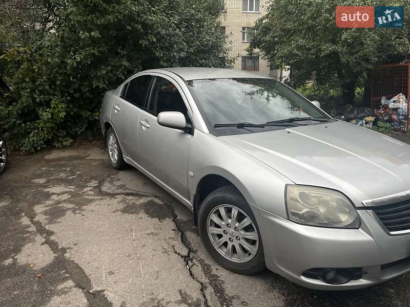 Седан Mitsubishi Galant 2009 в Ровно