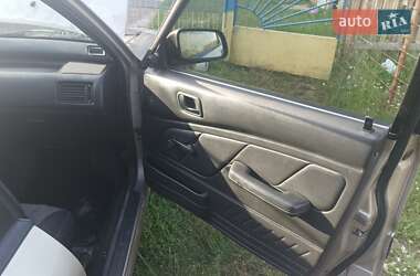 Седан Mitsubishi Galant 1988 в 
